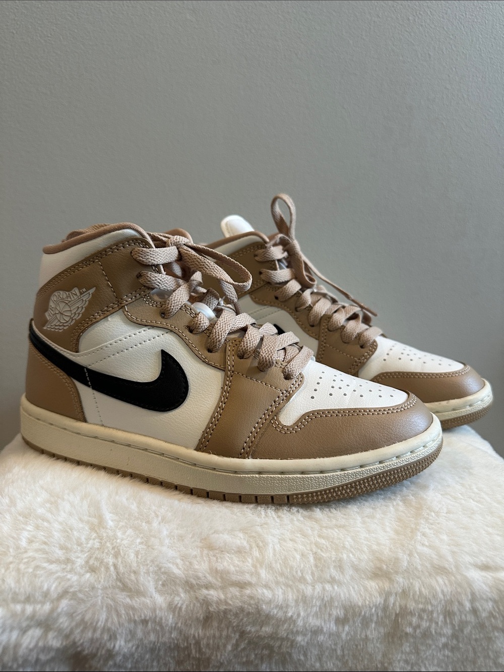 Women’s Air Jordan 1 Mid Desert